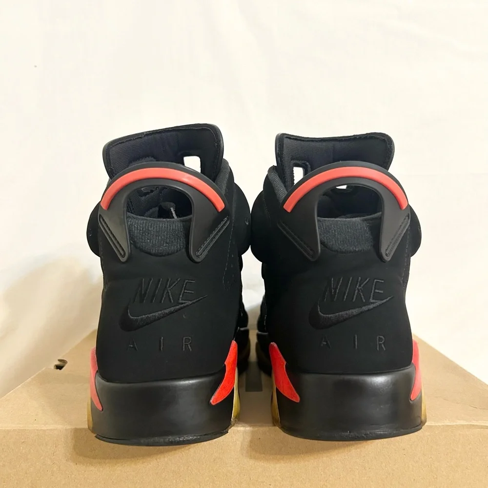 AUTHENTIC Jordan 6 Retro Infrared size 9 384664-060 2019 PRE-OWNED